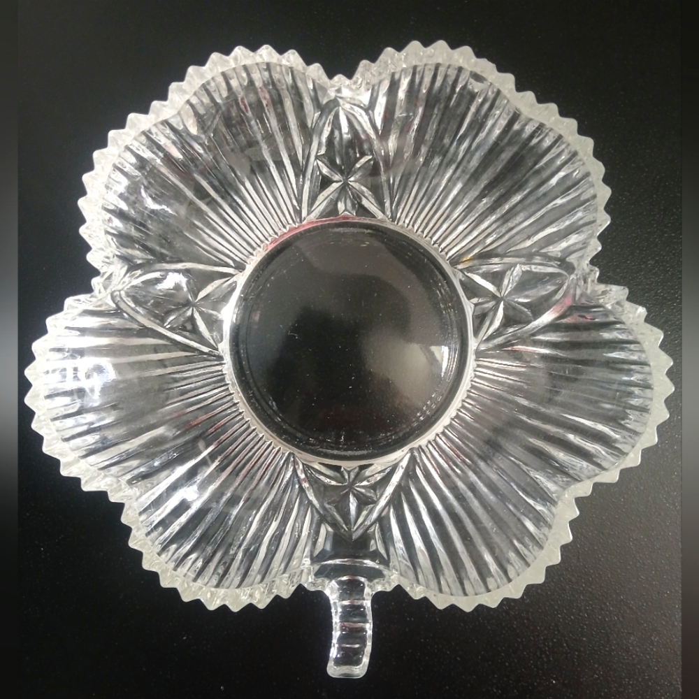 Vintage Indiana Glass Shamrock ☘️ Leaf Clear Dish
